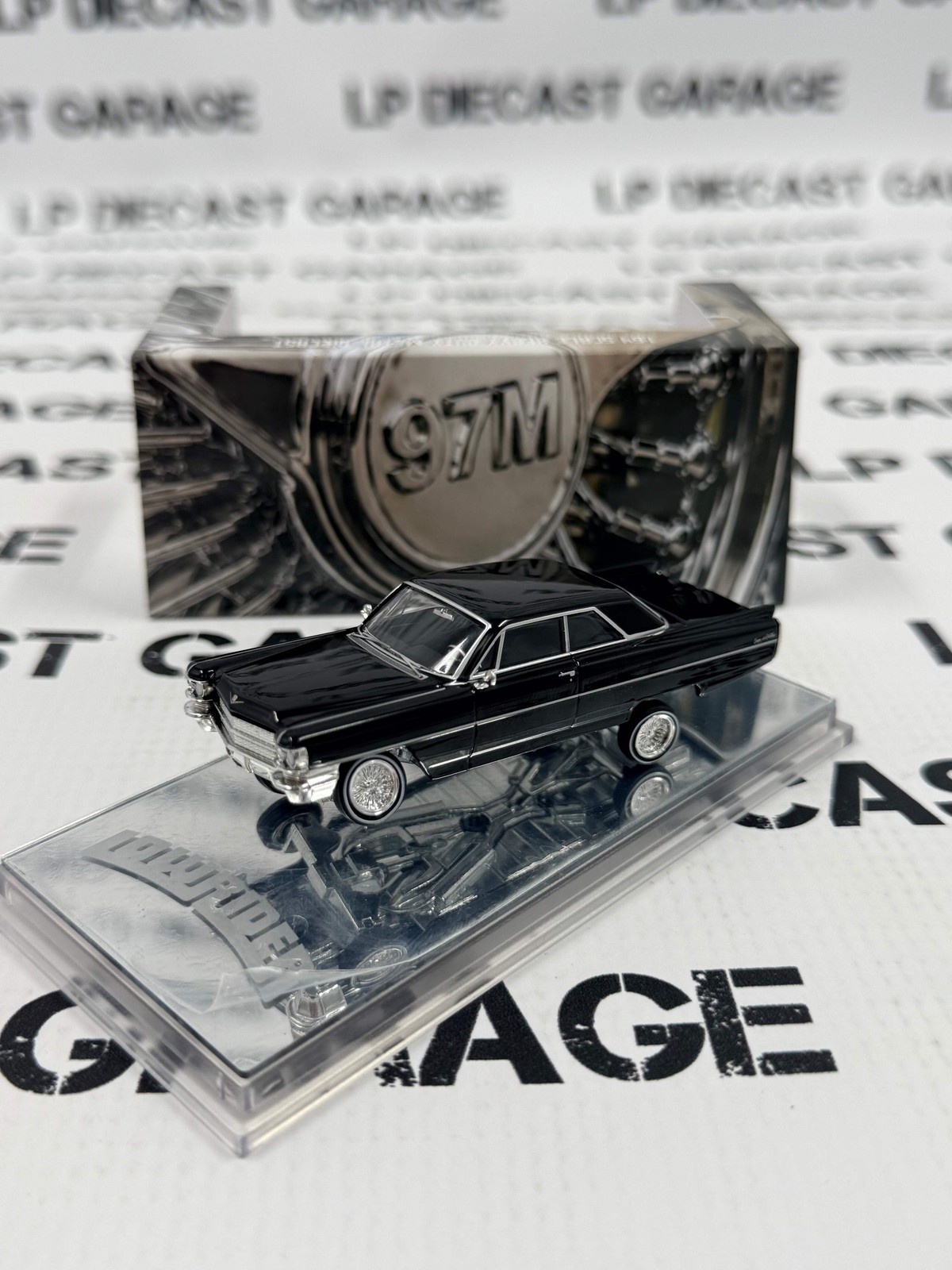 97M Custom Lowriders 1964 Cadillac Coupe Deville Black 1:64 Diecast Adjustable S