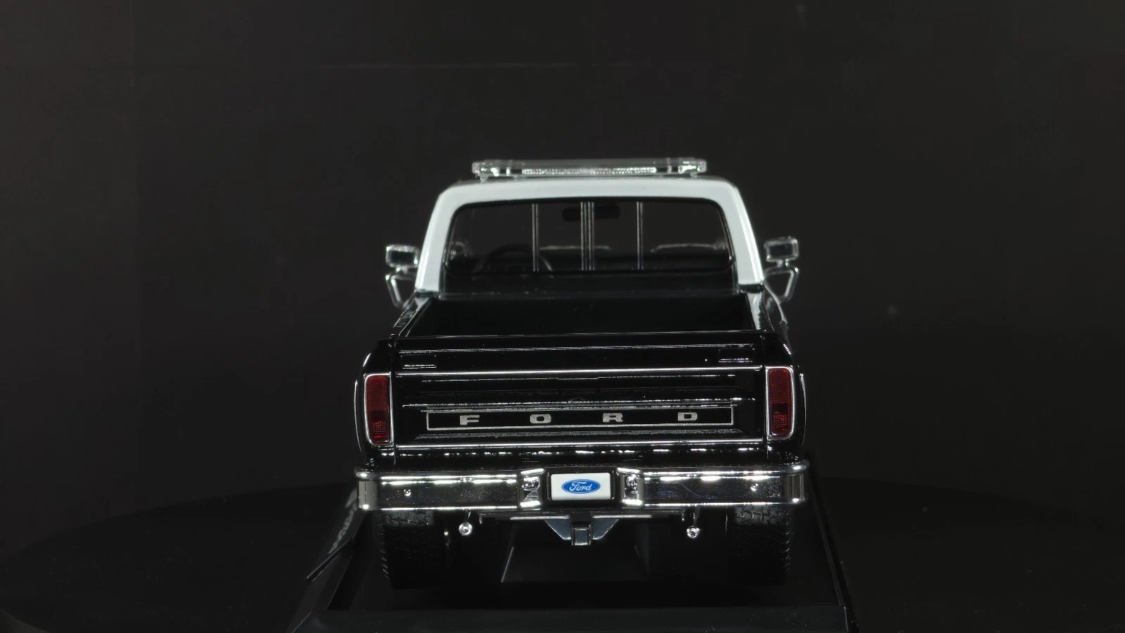 1979 Ford F150 Pick=up 1:18 Maisto Exclusive Style Special Edition HighwayPatrol