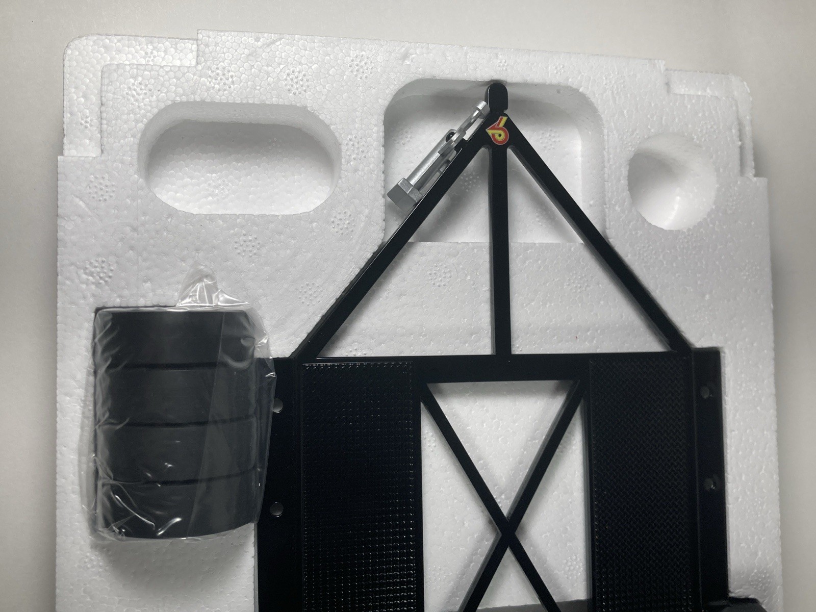GMP 1/18 BUICK GRAND NATIONAL OPEN TRAILER w/DRAG WHEEL AND TIRE SET 2604 NIB