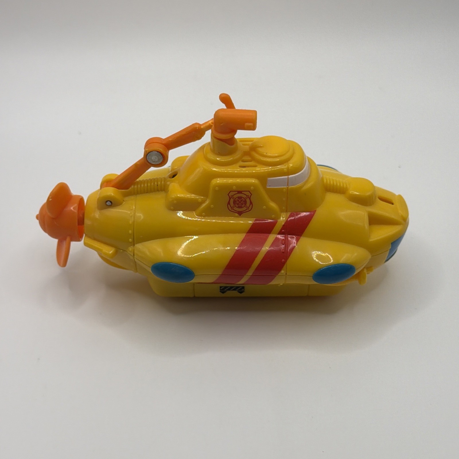 2002 Mattel Matchbox Yellow Submarine with Wind Up Propeller, Works