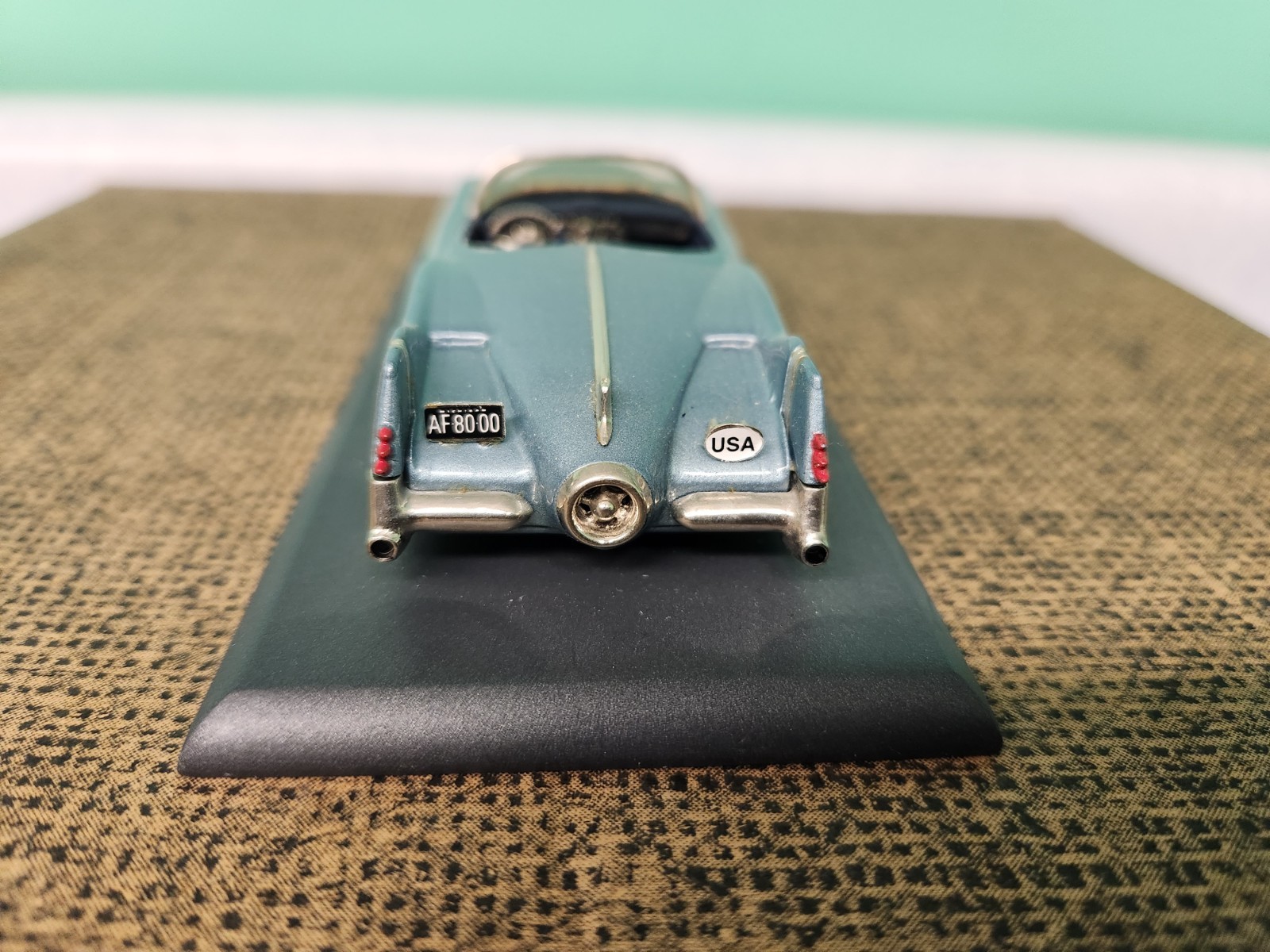 GADM GREAT AMERICAN DREAM MACHINES #1 1951 BUICK LE SABRE 1/43 DIECAST