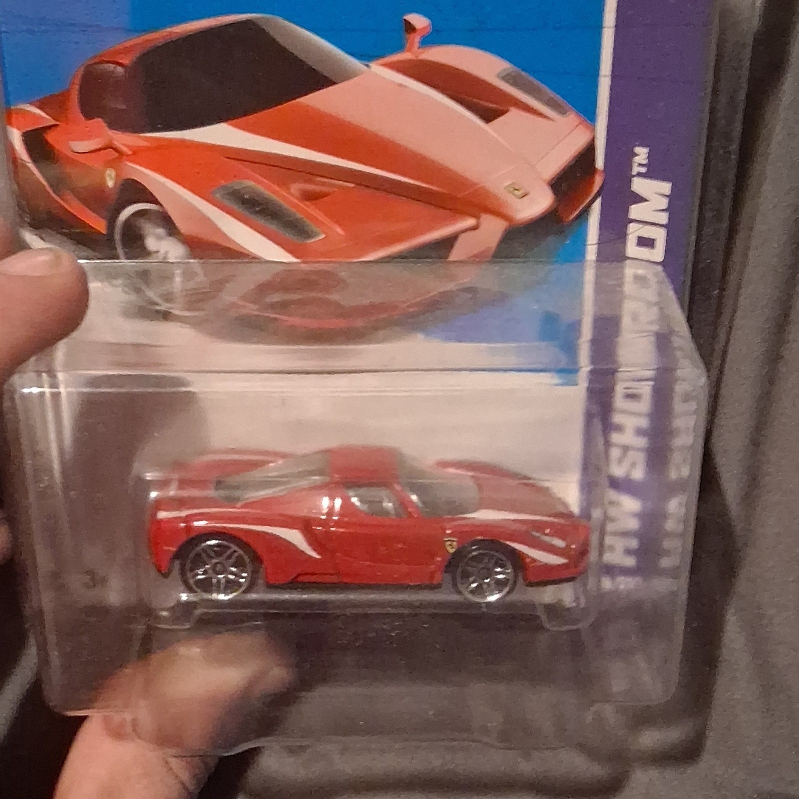 Hot Wheels HW Showroom Enzo Ferrari 1:64 Diecast Car Red/White Unopened Box