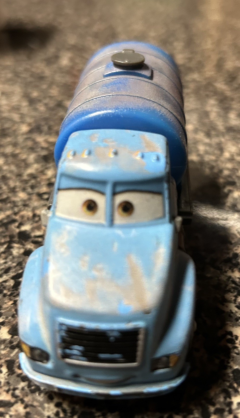 Disney Pixar Cars 1:55 Die Cast Mr. Drippy Water Truck Mattel Toy