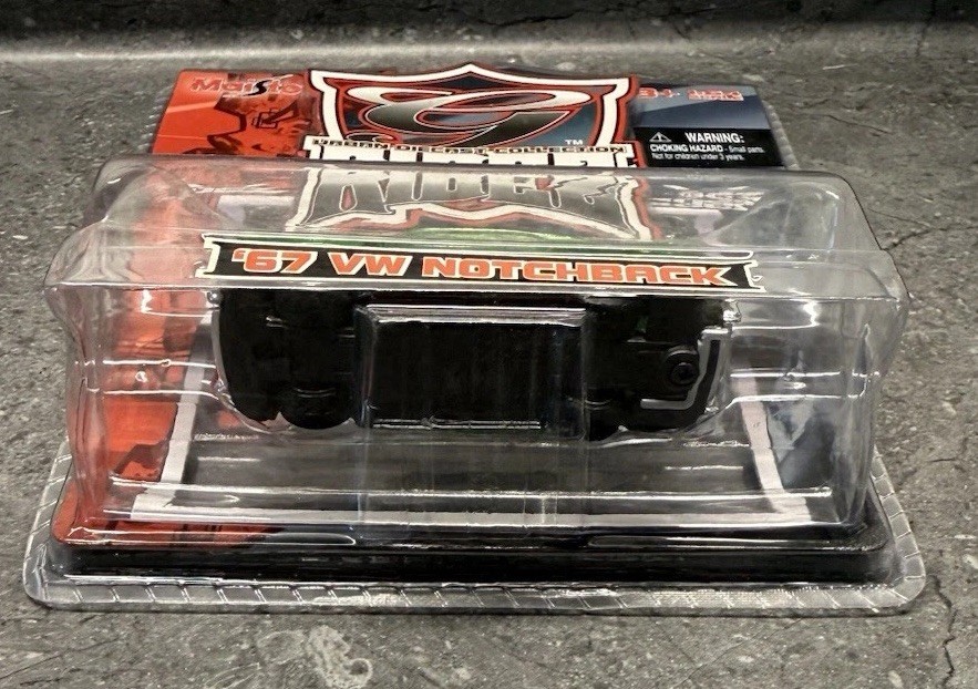 Maisto Urban Diecast Ridez Bugz (2006) Green ’67 VW Notchback Toy Car