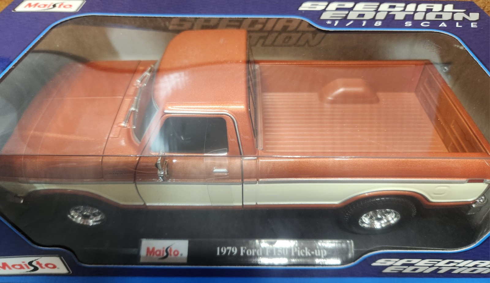 2023 Maisto 1:18 Scale Special Edition • 1979 Ford F-150 Pick-up Exclusive Style