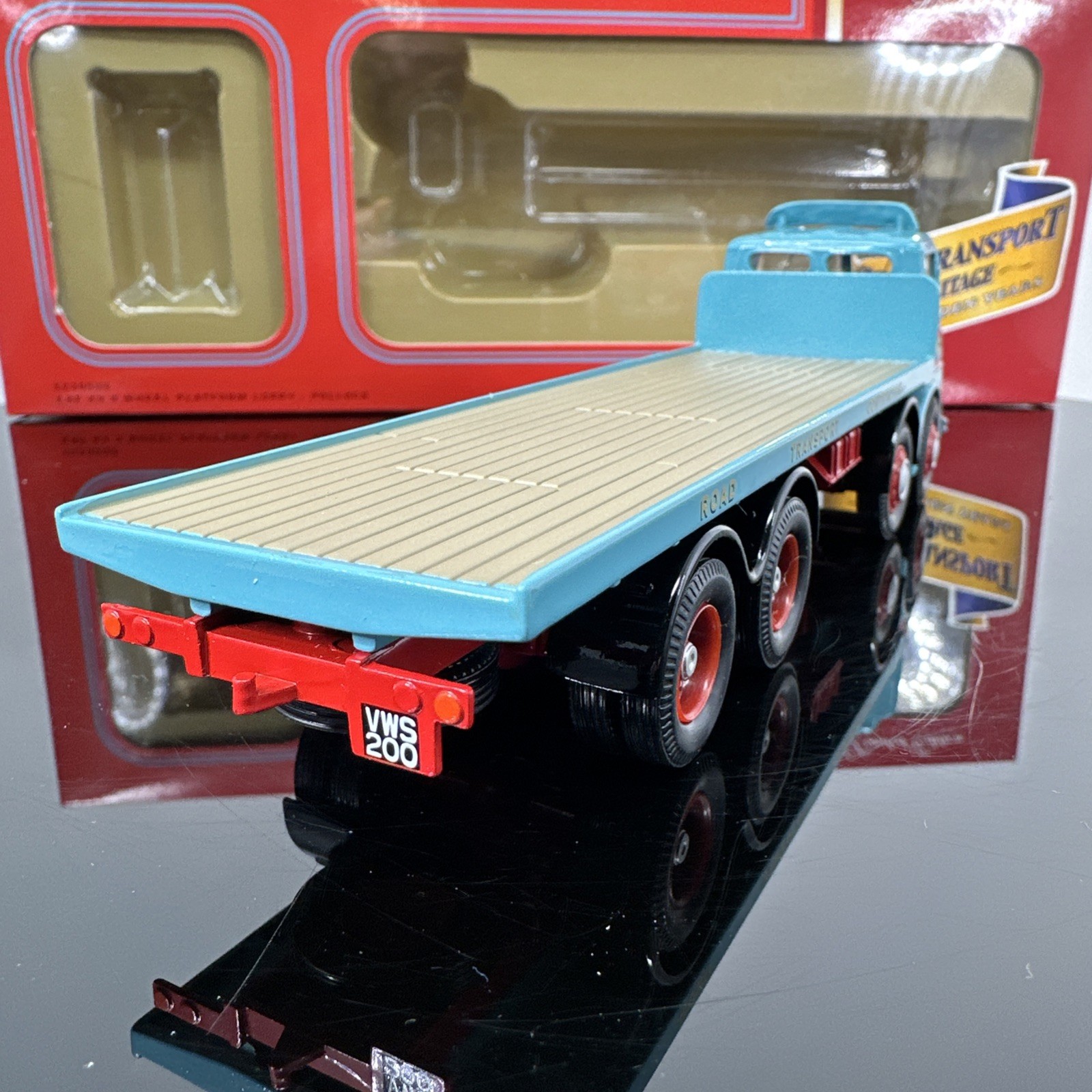 CORGI ROAD TRANSPORT HERITAGE 1:50 ERF KV 8 WHEEL PLATFORM LORRY POLLOCK CC10503