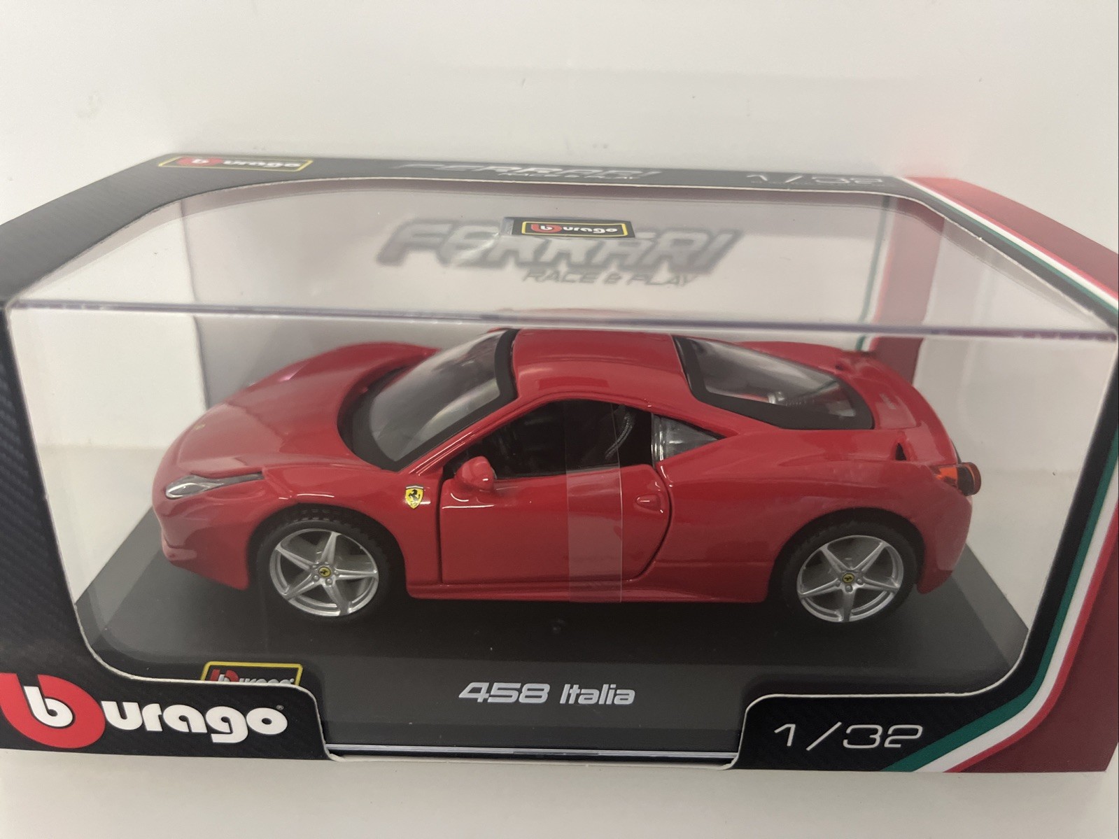 Bburago Ferrari 458 Italia Race And Play 1:32 Die Cast Vehicle