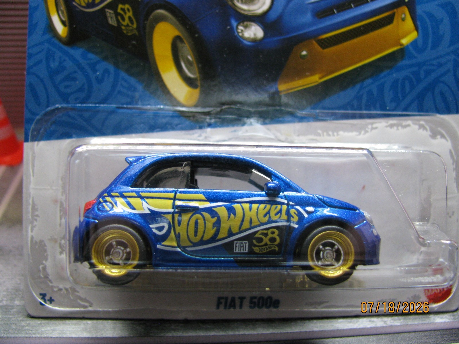 2026 Hot Wheels Fiat 500e 58th Anniversary Blue/Gold, w/Real Riders Wheel Swap