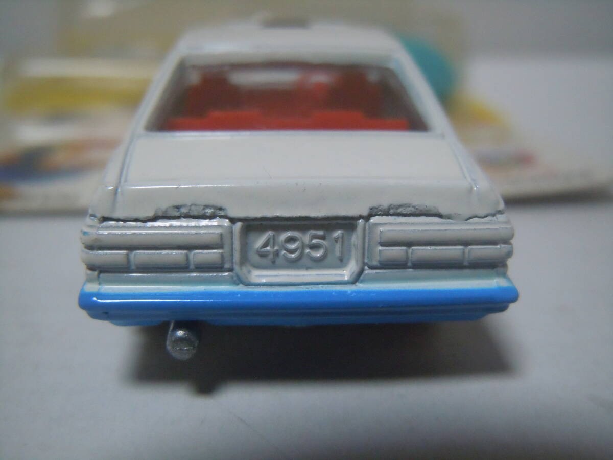 Baseball Tomica 5-2-10 Soarer 2800GT (White/Light Blue – Chunichi Dragons)