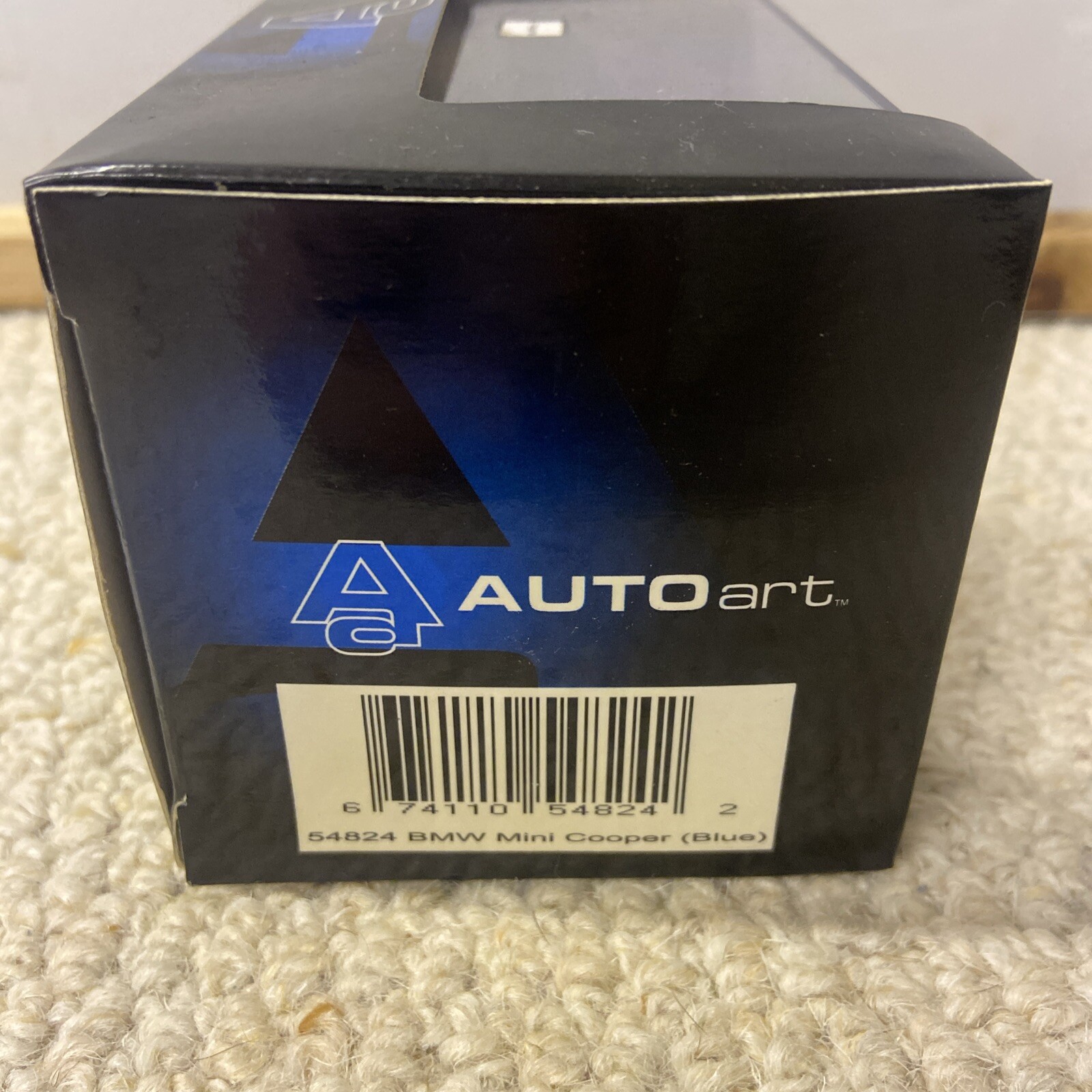 BMW MINI COOPER AUTOART DARK BLUE WITH WHITE ROOF MODEL CAR 1:43 SCALE