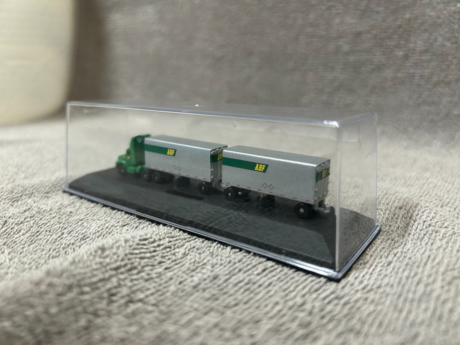 ABF 1/256 scale Diecast Truck with Double-Pup Trailers in Clear Protective Case