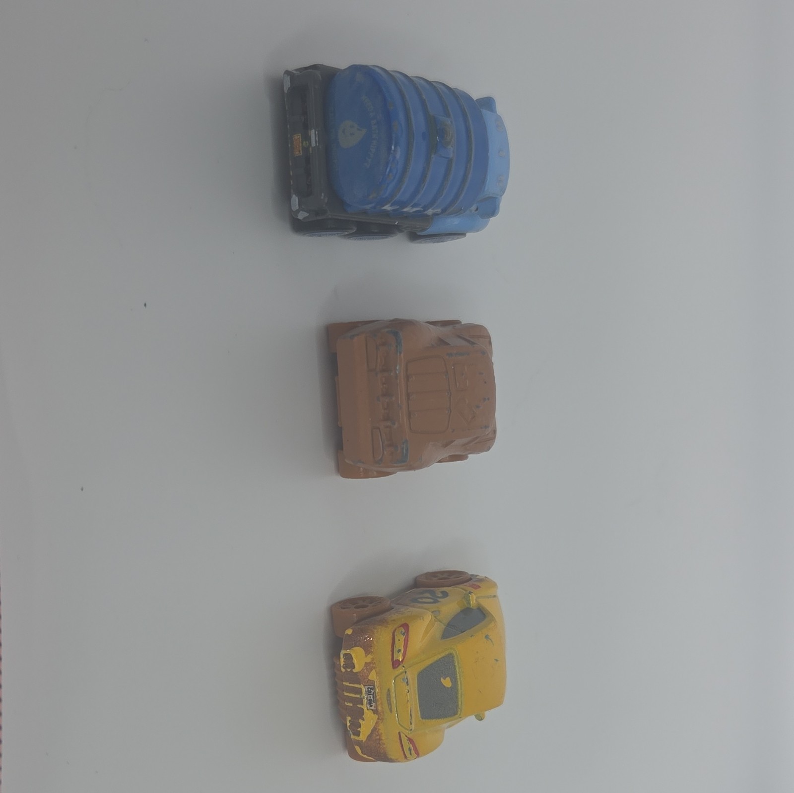 Disney Pixar MINI RACERS Diecast Lot of 3 MR. DRIPPY, MUDDY MCQUEEN & MUDDY CRUZ