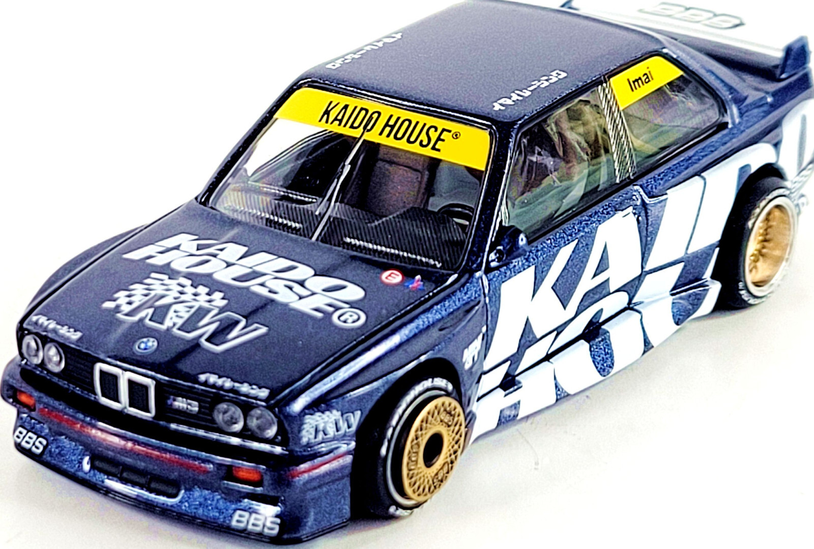 Kaido House x Mini GT BMW M3 Kaido Works V1 KHMG154 🟦⬜🟨 1/64