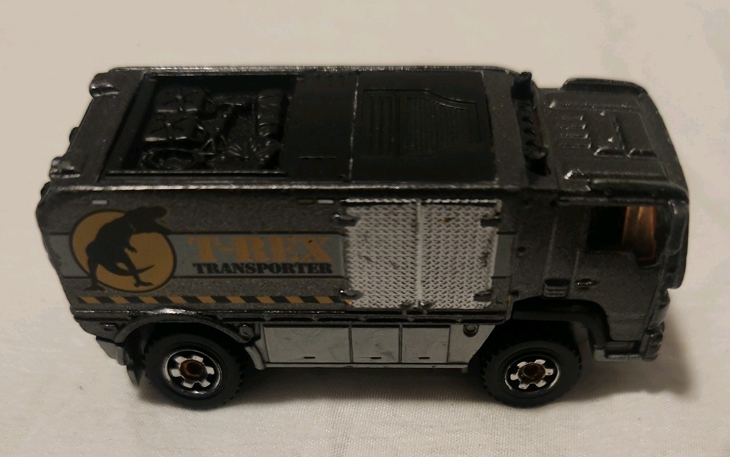 2006 Matchbox Desert Thunder V16 T-Rex Transporter
