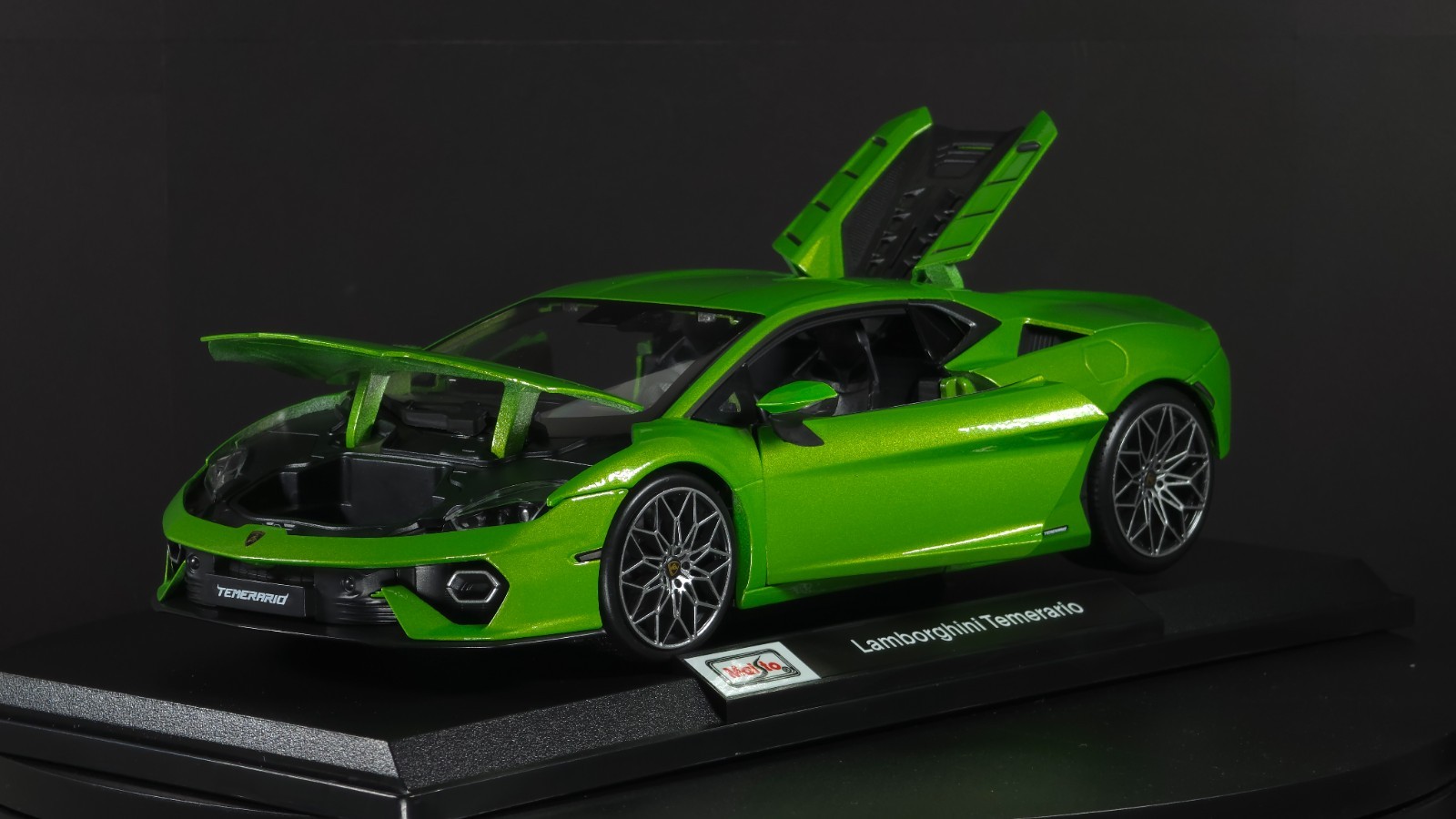 Lamborghini Temerario 1:18 Maisto Exclusive Style Special Edition – Green