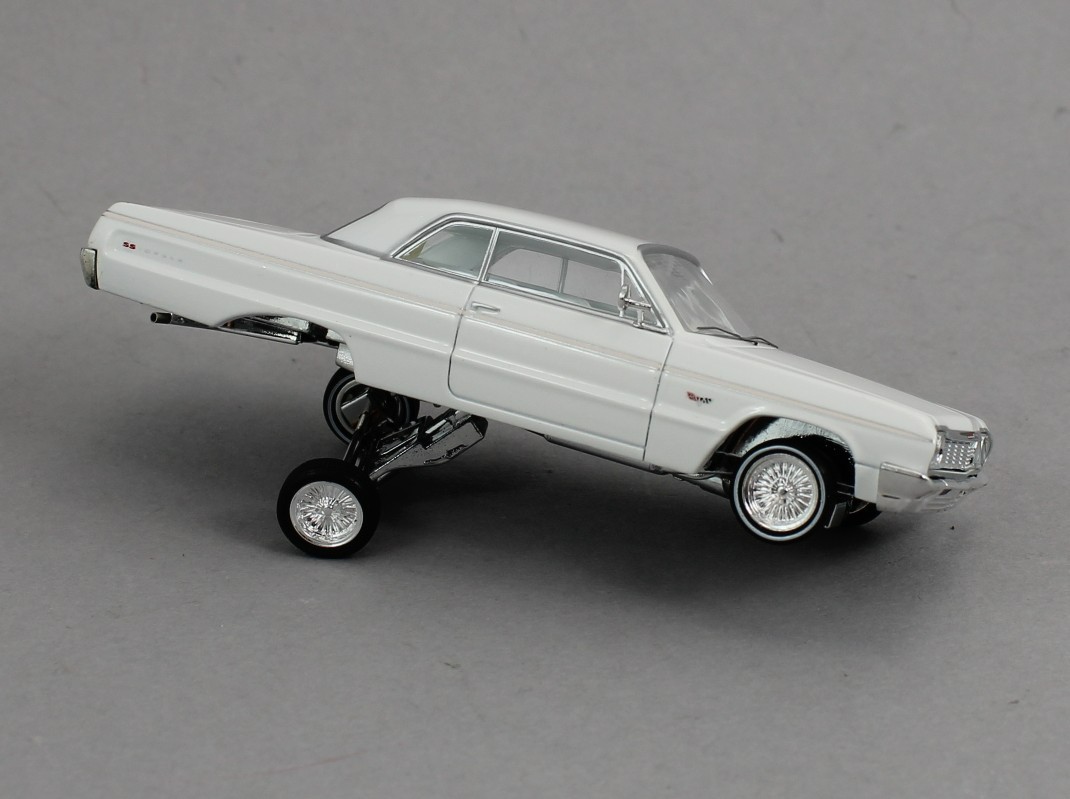 1:64 *97M* WHITE 1964 Chevrolet IMPALA *LOWRIDER* NIB