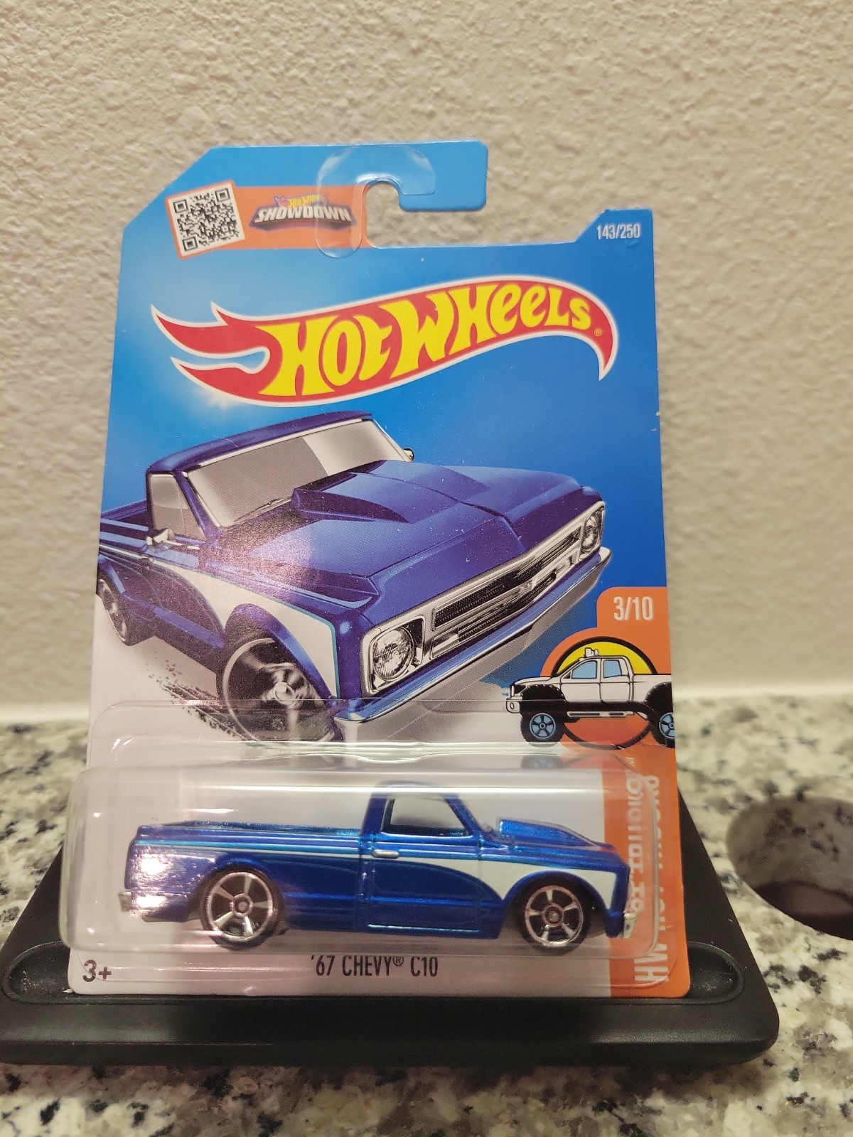 Hot Wheels 67 Chevy C10 2016 HW Hot Trucks Blue Pickup