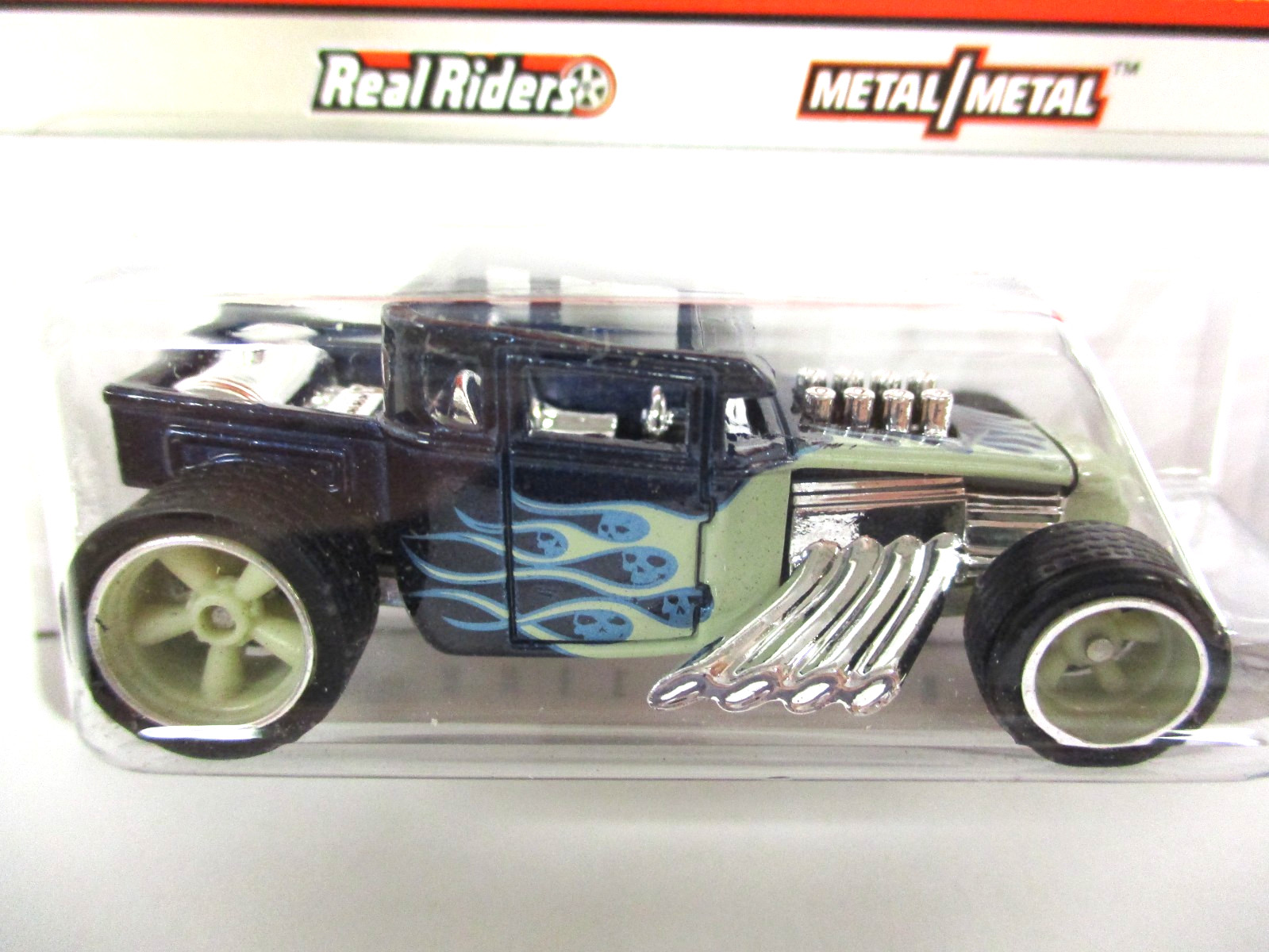 HOT WHEELS – LARRY’S GARAGE – BONE SHAKER CUSTOM RAT ROD PICKUP – REAL RIDERS
