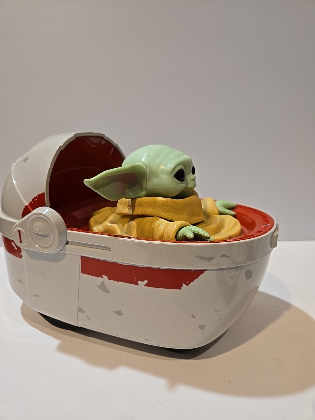 The Mandalorian GROGU and Hover Pram 9″ 2.4 GHz Radio Control Works Great