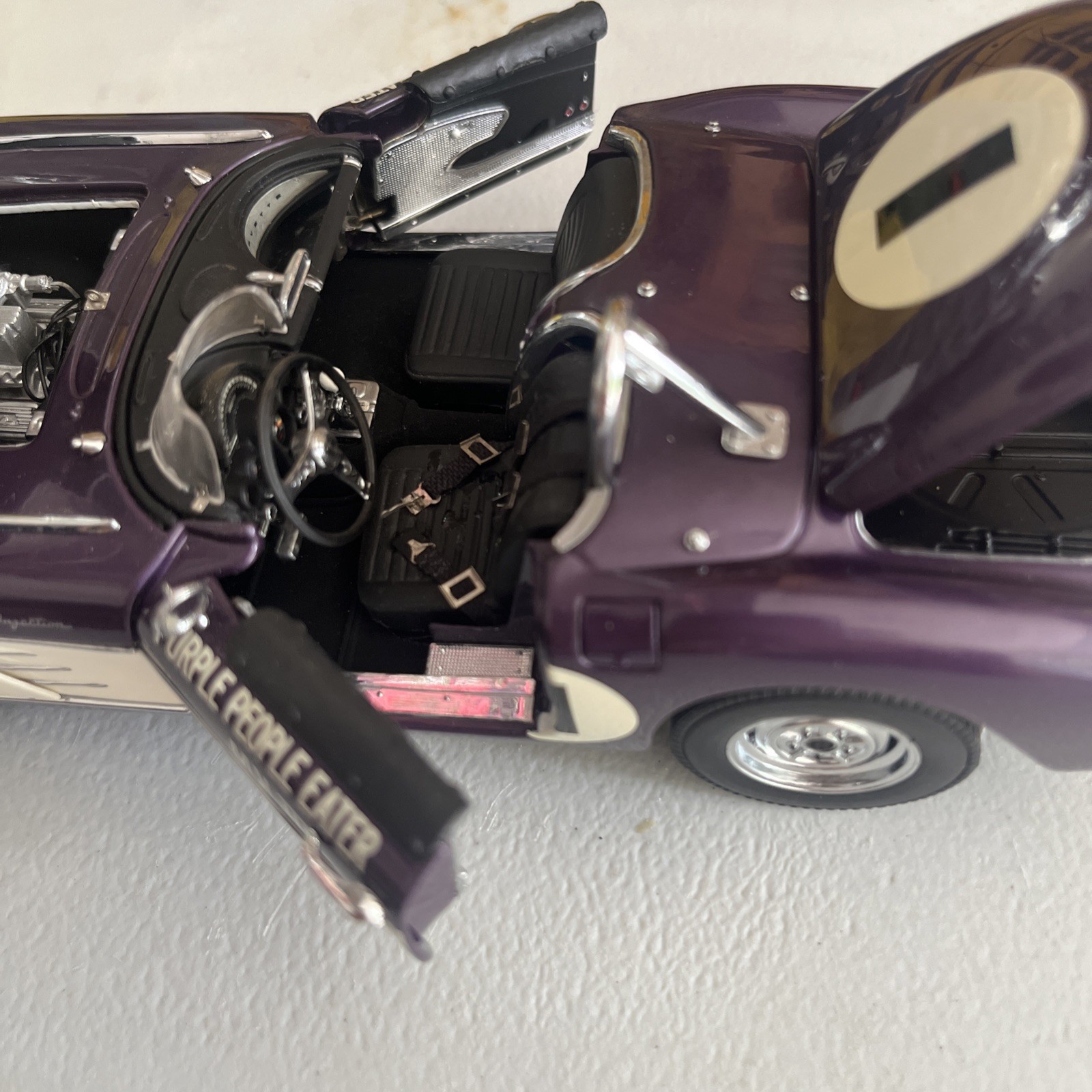 Danbury Mint 1:24 1959 Chevrolet Corvette Purple People Eater MK III Jim Jefford