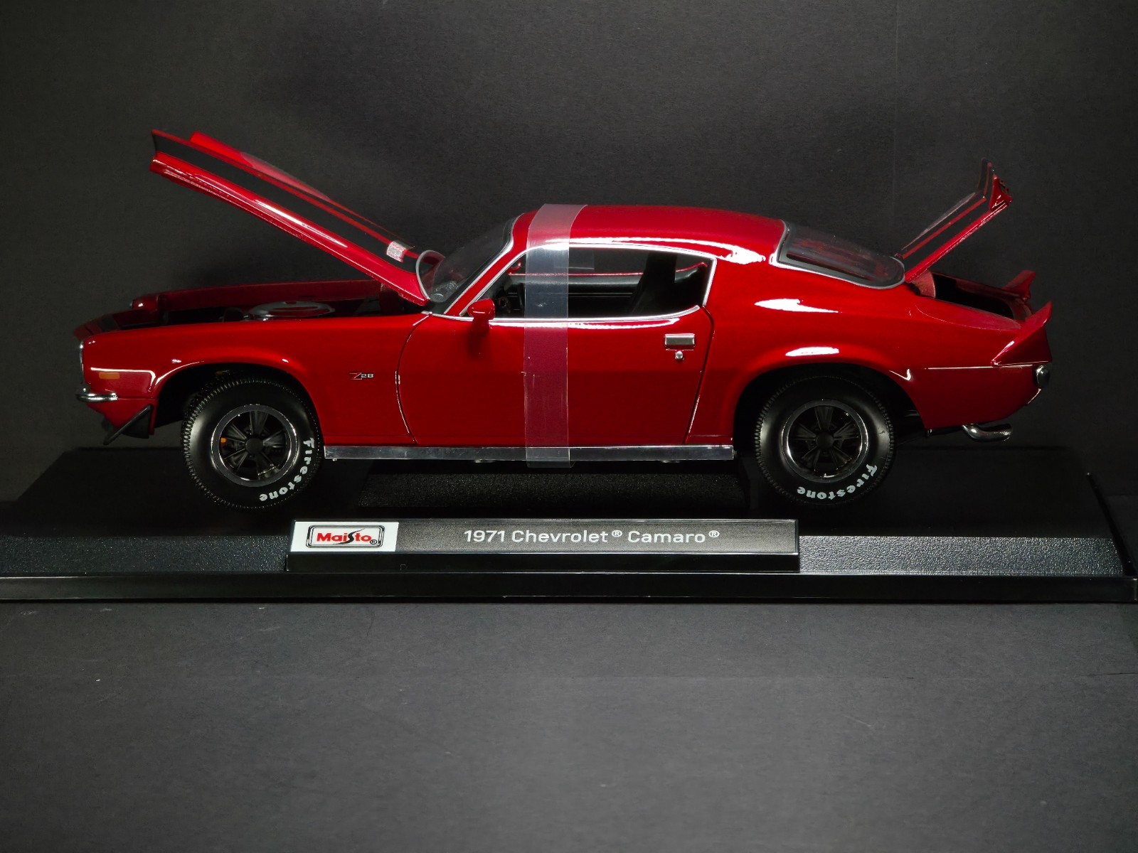 1971 Chevrolet Camaro 1:18 Maisto Exclusive Style Special Edition – Red