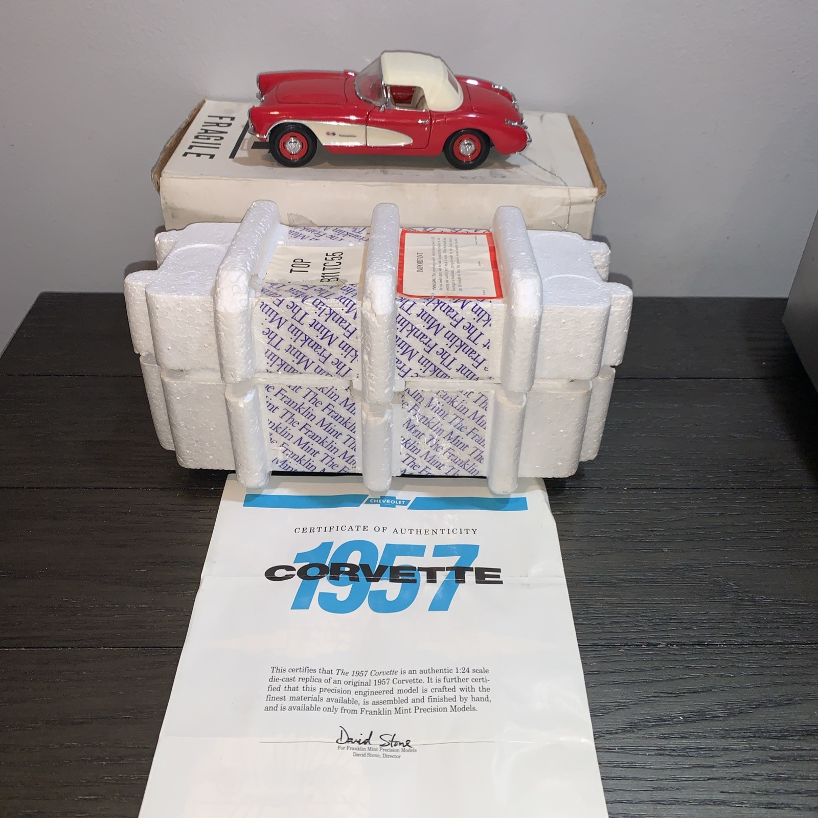 1957 Red Corvette Convertible 1:24 Die-cast Metal w/Removable Top, Franklin Mint