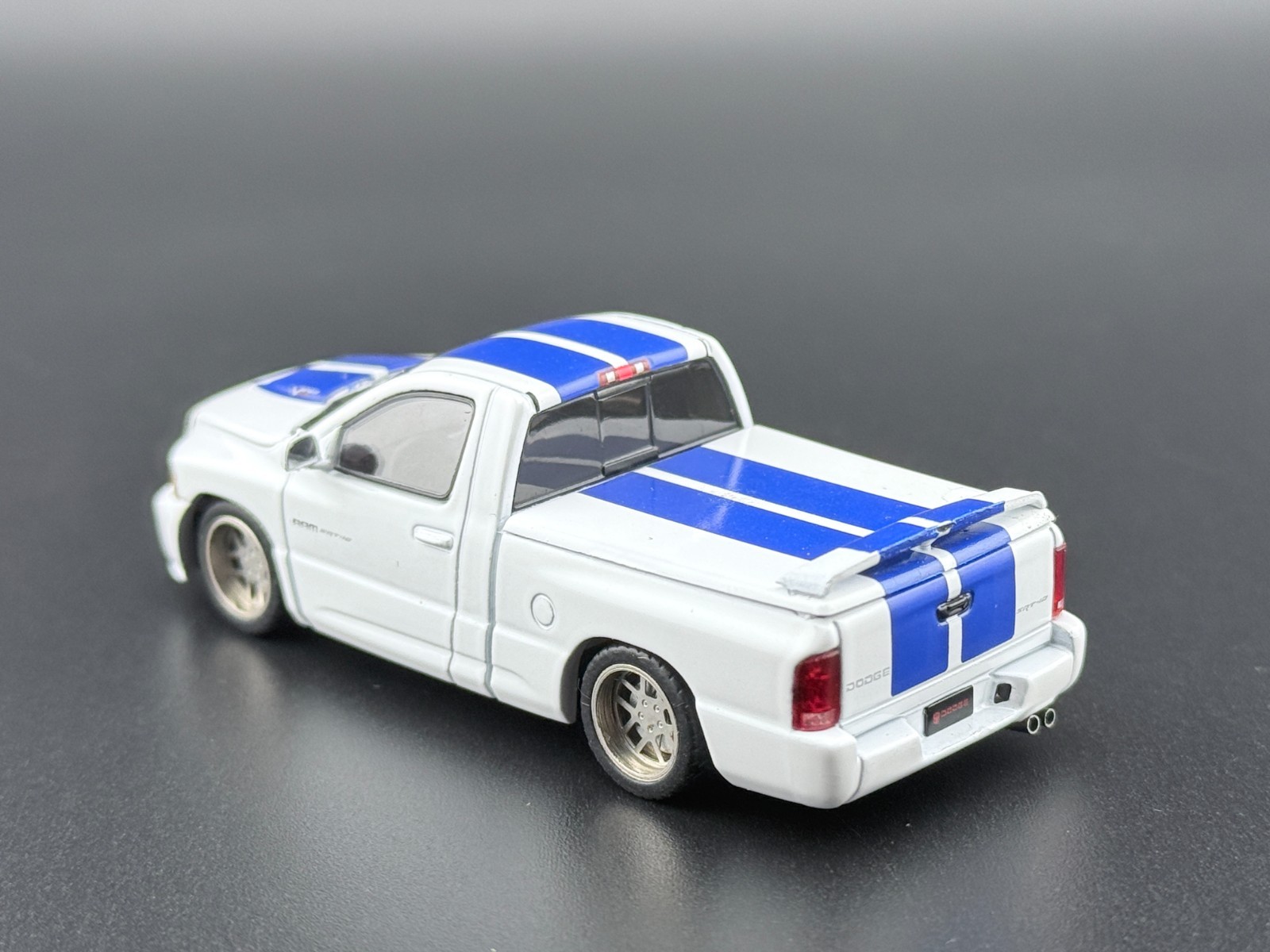 SHOOM64 2003 Dodge Ram SRT-10 Pickup White with Blue Racing Stripes 1/64