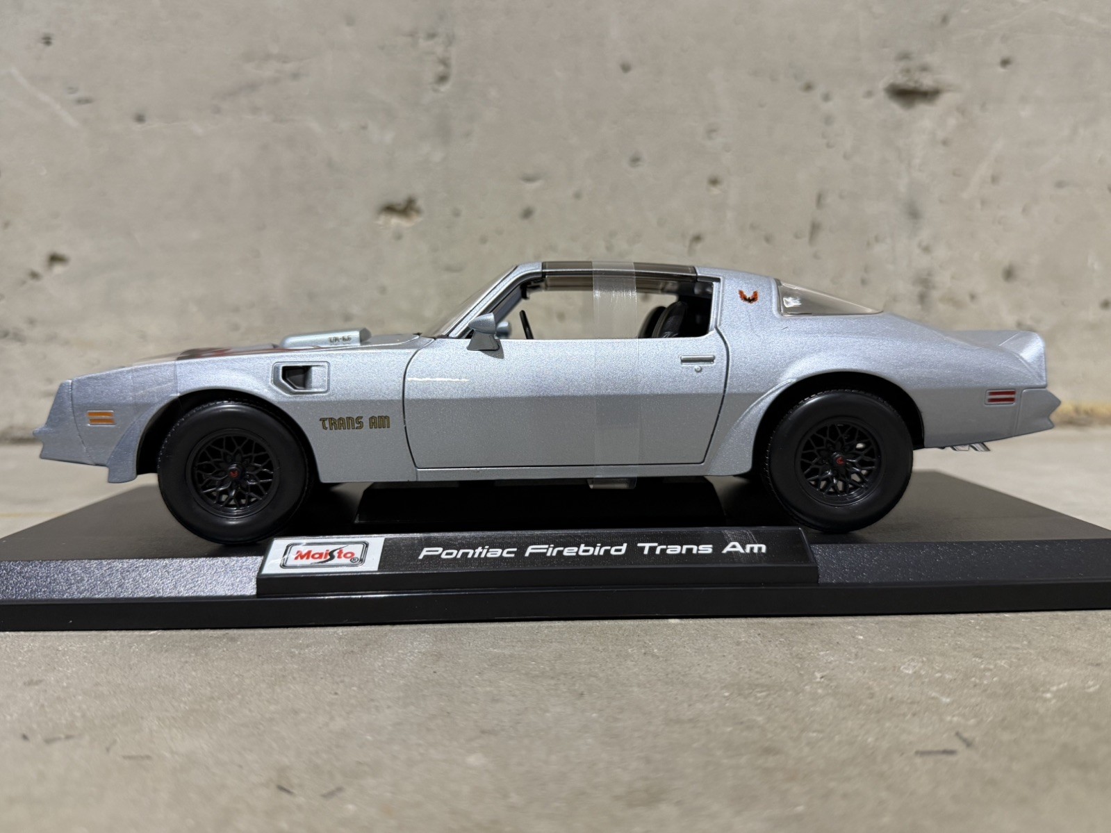 Pontiac Firebird Trans Am 1:18 Maisto Special Edition – Silver