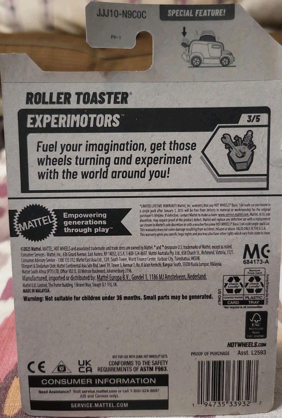 Hot Wheels Roller Toaster Diecast Car Yellow Experimotors 1:64 2025