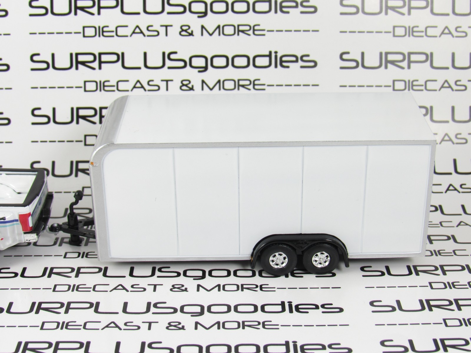 Greenlight LOOSE 2019 FORD F350 LARIAT Dually Pickup w/White Enclosed Trailer