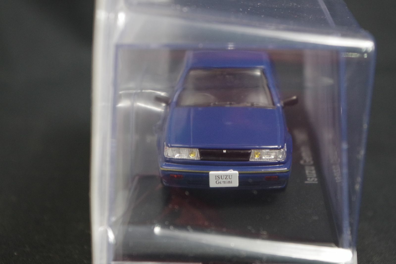 Isuzu Gemini 1987 Blue 1/43 Scale Box Mini Car Display Diecast Vol 66