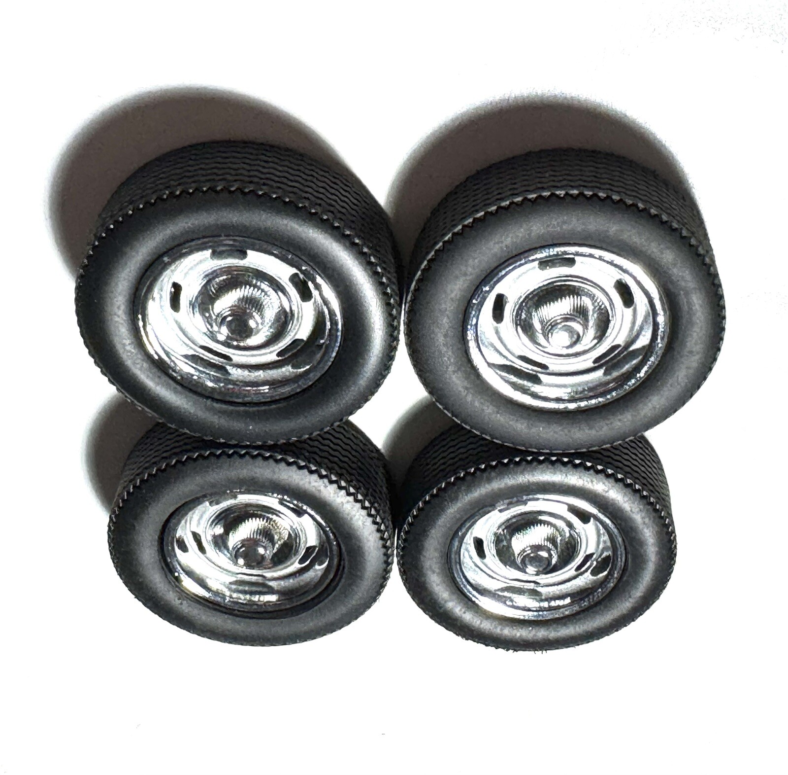 Chevrolet Rally Wheels & Tires 1/18 GMP HTF !