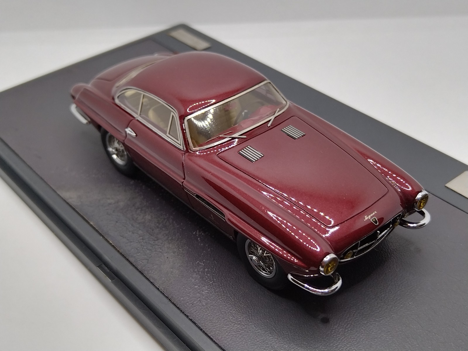 MATRIX 1/43 Ghia Jaguar XK120 Supersonic 1952. Wow Rare!