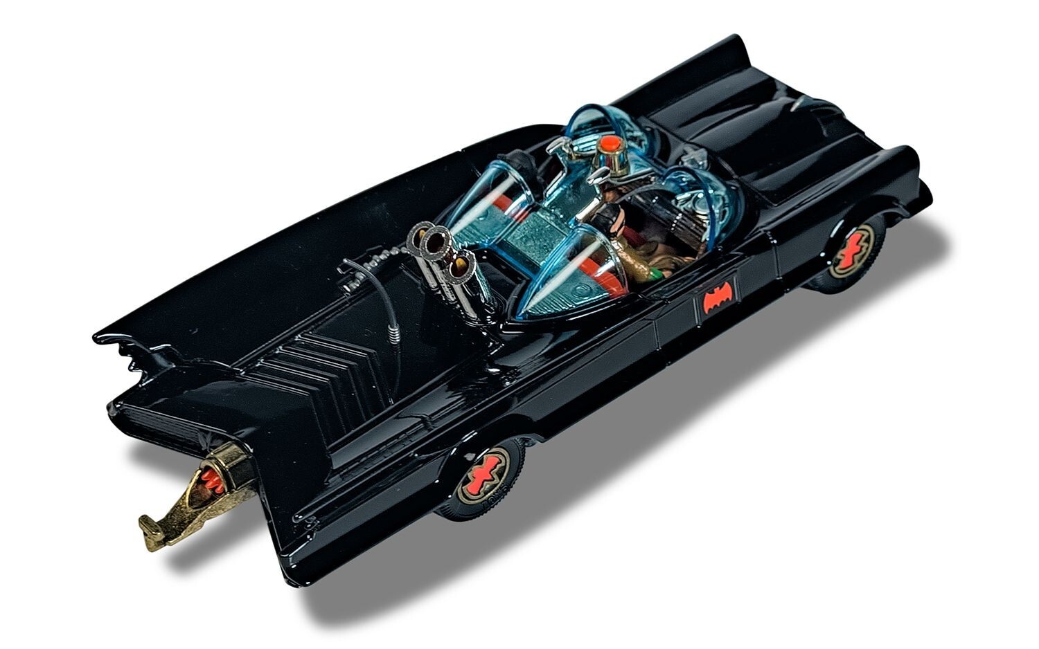 Corgi RT26701 1966 Batmobile With Batman and Robin 1/46
