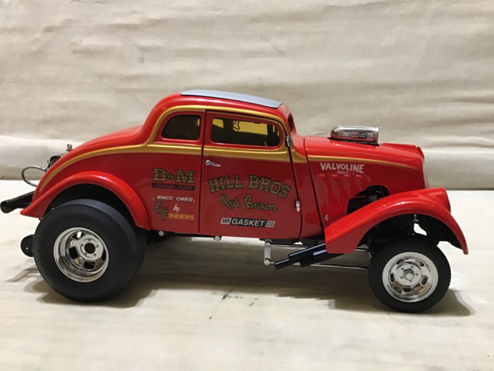 HILL BROTHERS RED BARRON 1933 WILLYS GASSER 1/18 PRECISION MINIATURES NHRA PRM09