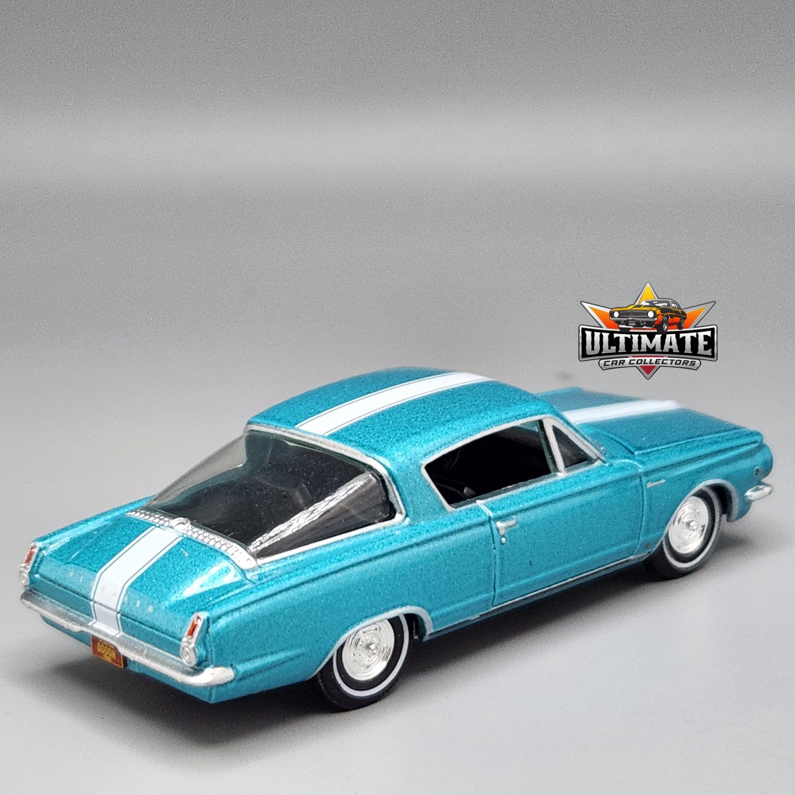 1965 Plymouth Barracuda Formula S Collectible 1/64 Scale Diecast Collector Car