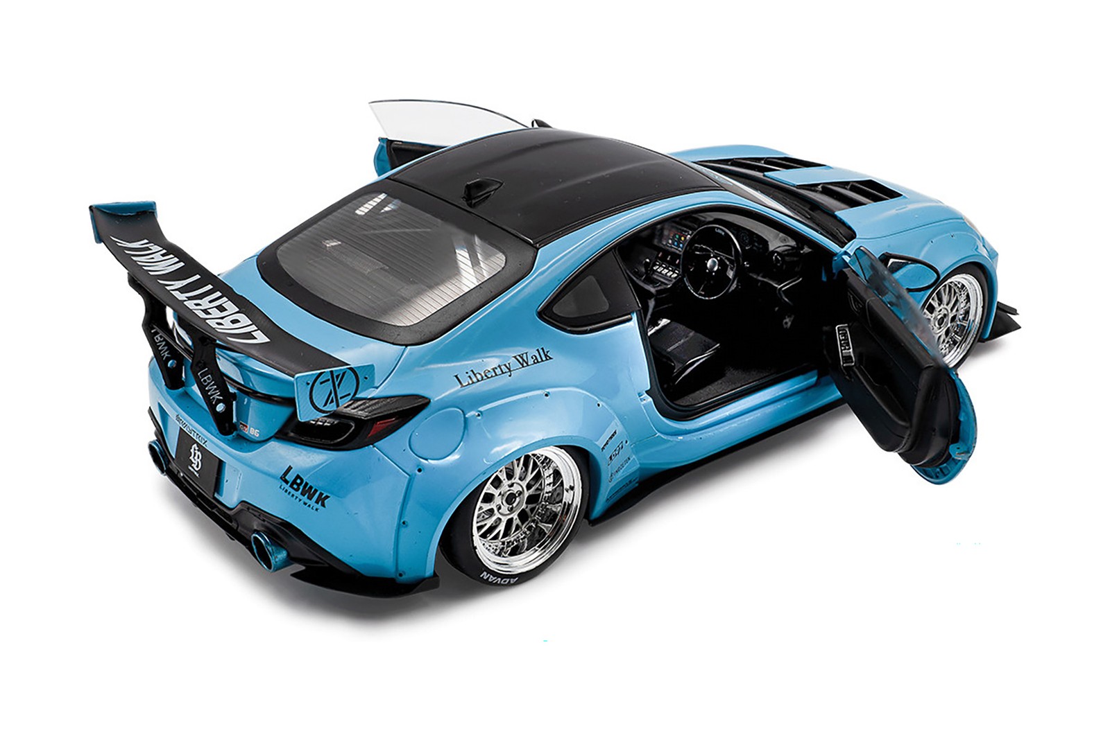 2024 TOYOTA GR86 W/LIBERTY WALK BODY KIT BLUE 1/18 DIECAST CAR SOLIDO S1813601