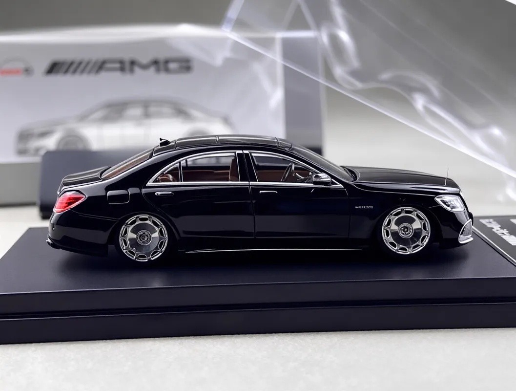 RM 1:64 Black S63 W222 V12 VIP Luxury Sedan Sports Model Diecast Metal Car