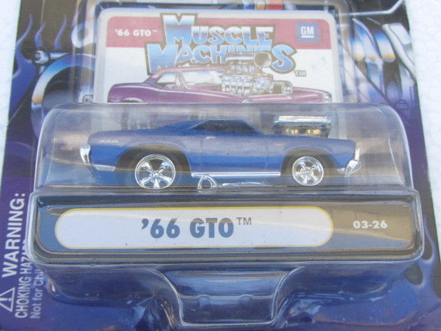 Muscle Machines 1/64 Blue 66′ Pontiac GTO Die Cast Adult Collectable Candy Blue