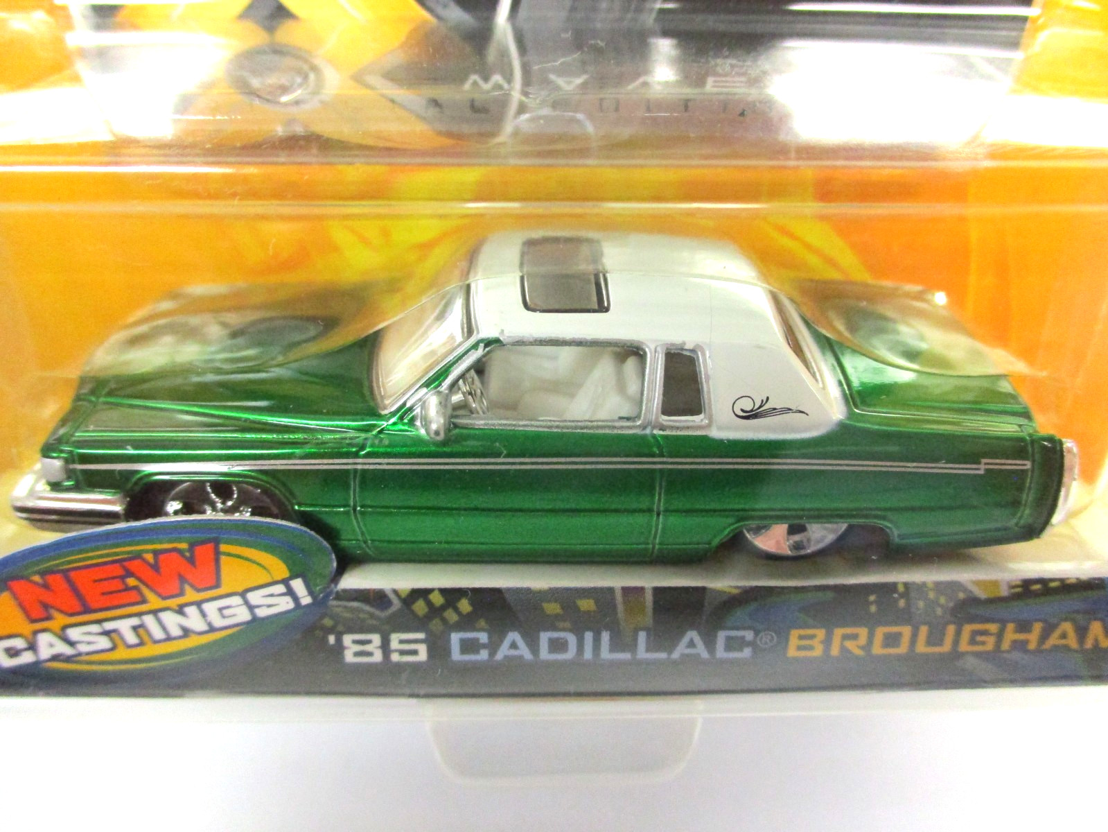 JADA – DUB CITY OLD SKOOL – 1985 CADILLAC COUPE DEVILLE BROUGHAM LOWRIDER – 1/64