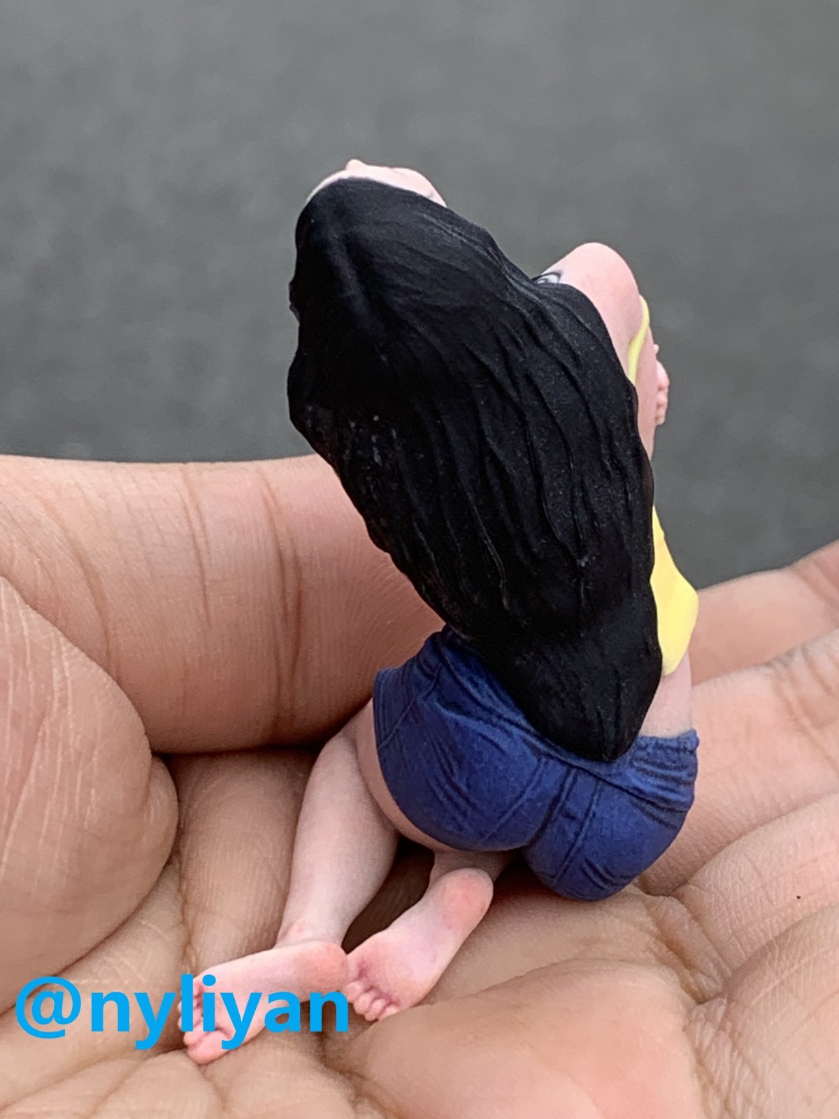 1/12 1/16 1/18 Miniature Sexy Thinking Beauty Girl Scene Props Figure For Cars