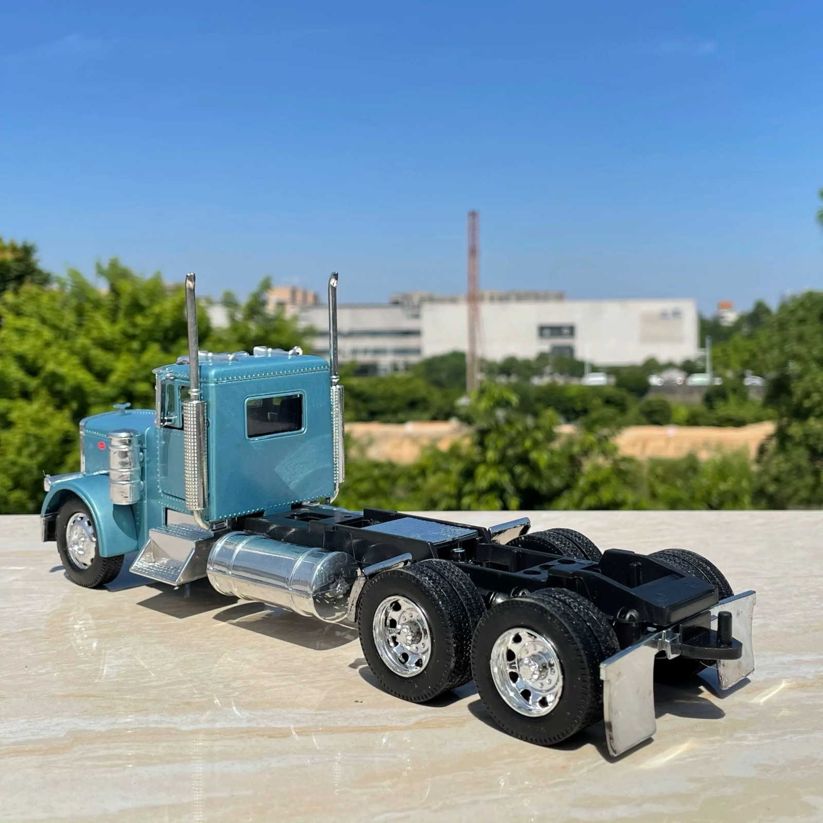 1/32 Blue Peterbilt Heavy Truck Diecast Model Cab Only Loose Accessories