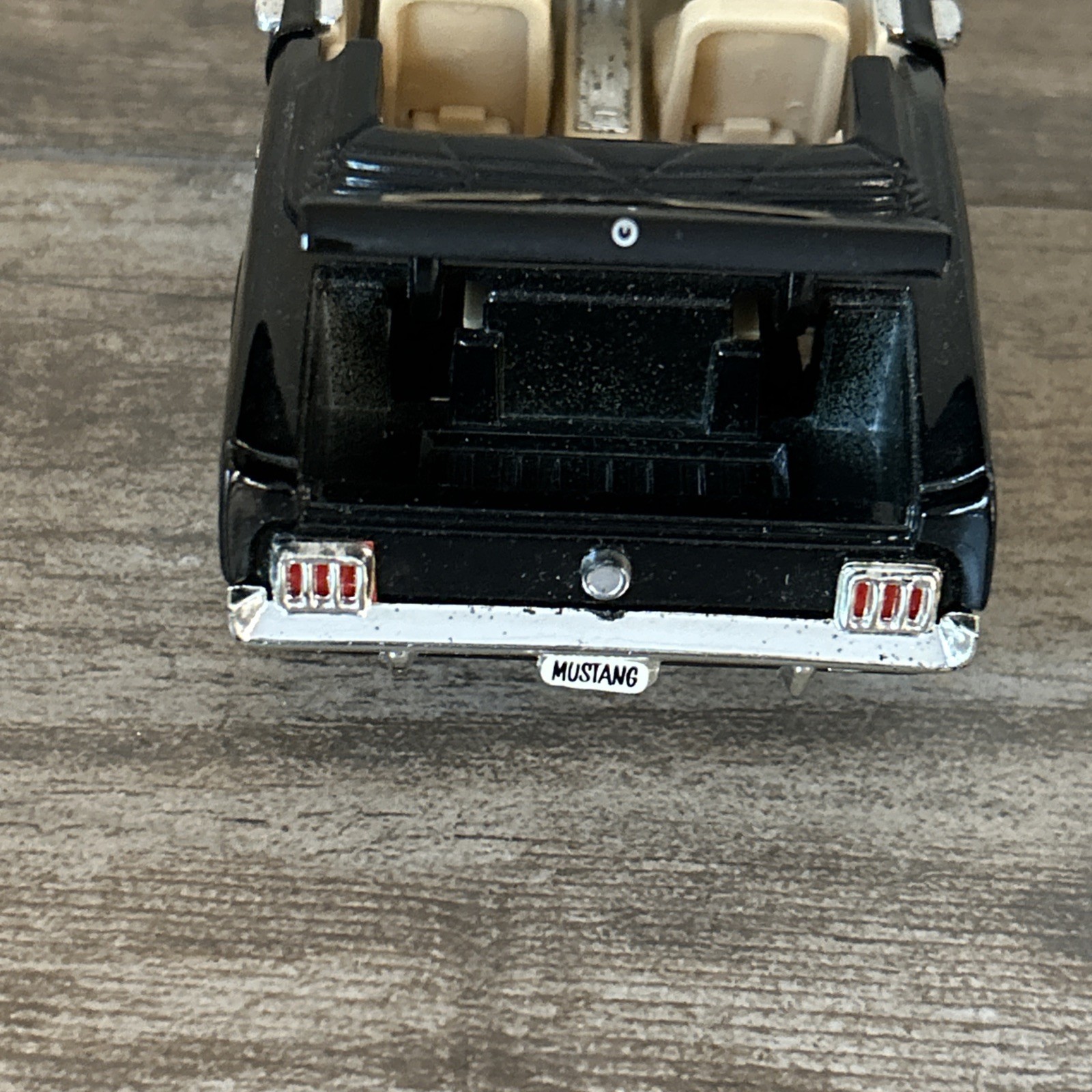 Vintage 1964 or 65 Diecast Ford Mustang Convertible Car 1:24 Scale Black Tan Int