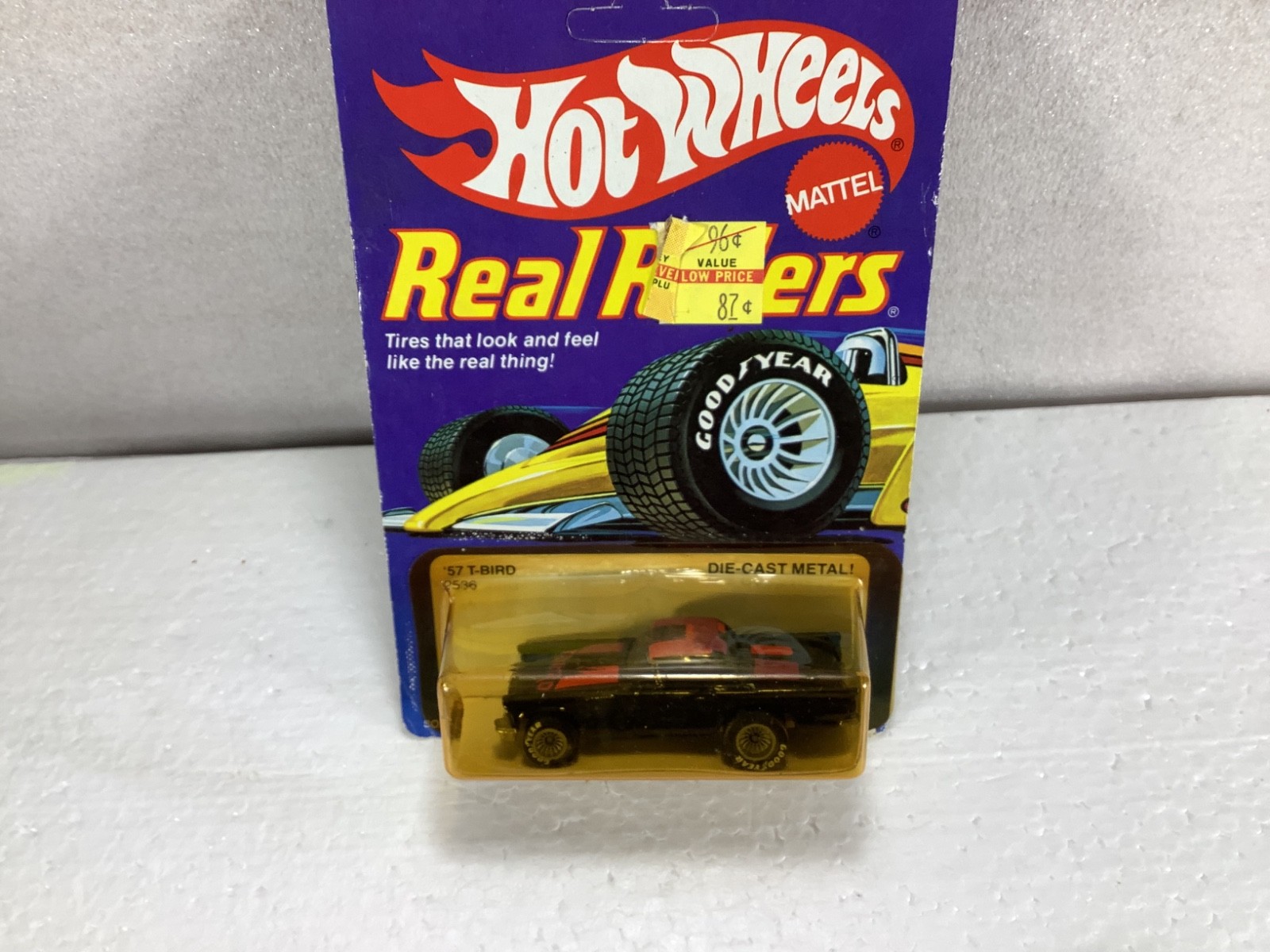 Vintage Hot Wheels 1983 Real Riders ’57 T-Bird Black Grey Hubs UnPUNCHED 2536