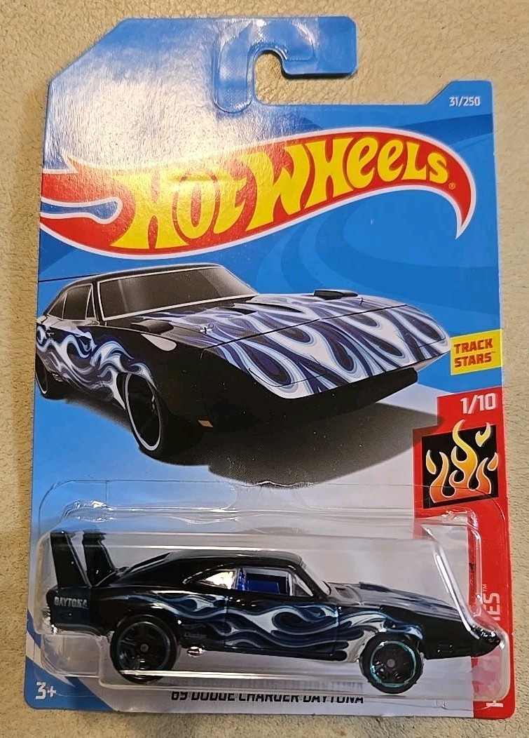 9 Mattel Hot Wheels Muscle Cars Camaro Challenger King Kuda Charger Corvette