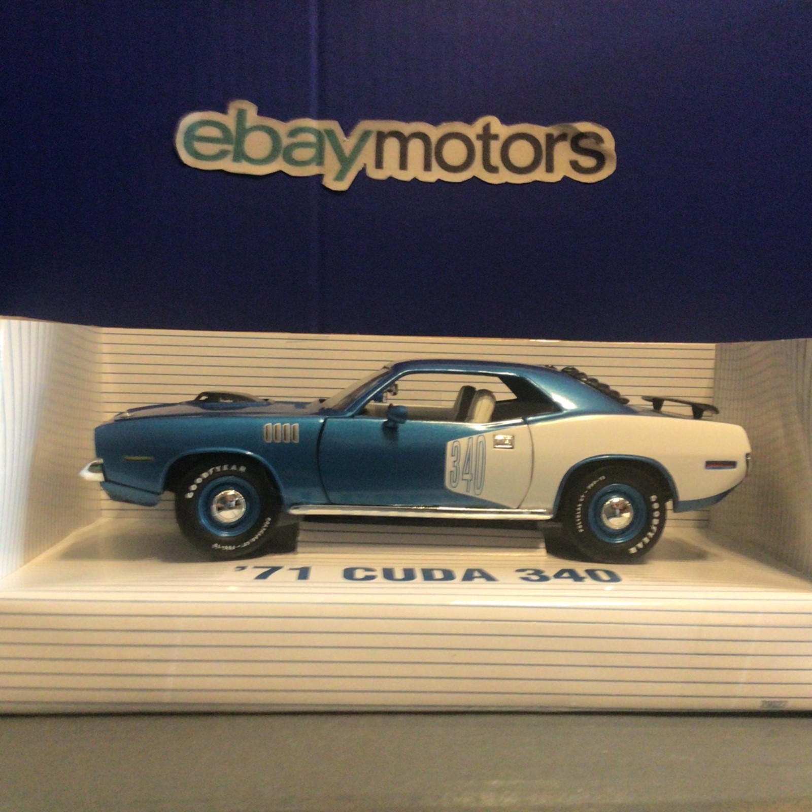 Ertl Supercars 1971 Plymouth Cuda – 340 – 1/18th Scale Die-Cast