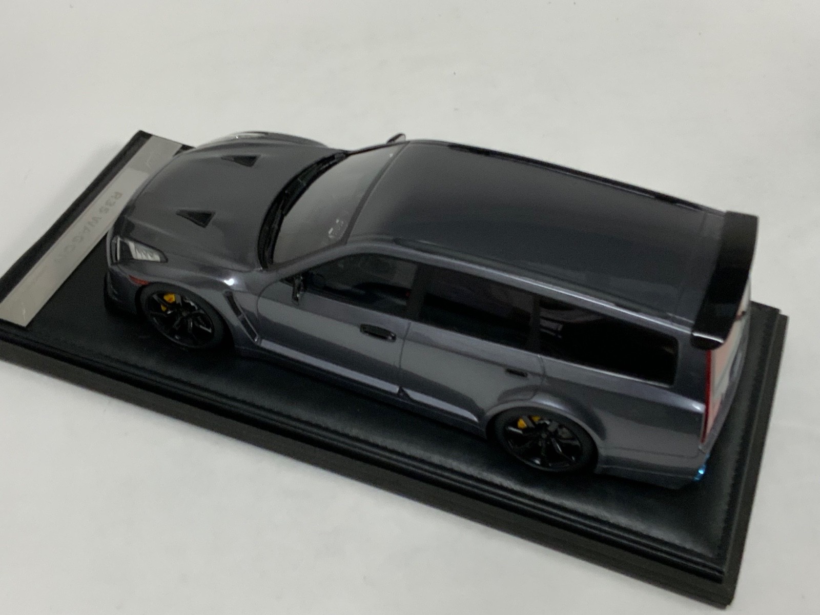 1/18 IVY Models Nissan R35 Stagea Custom Version Wagon in Gun Gray Leather Base