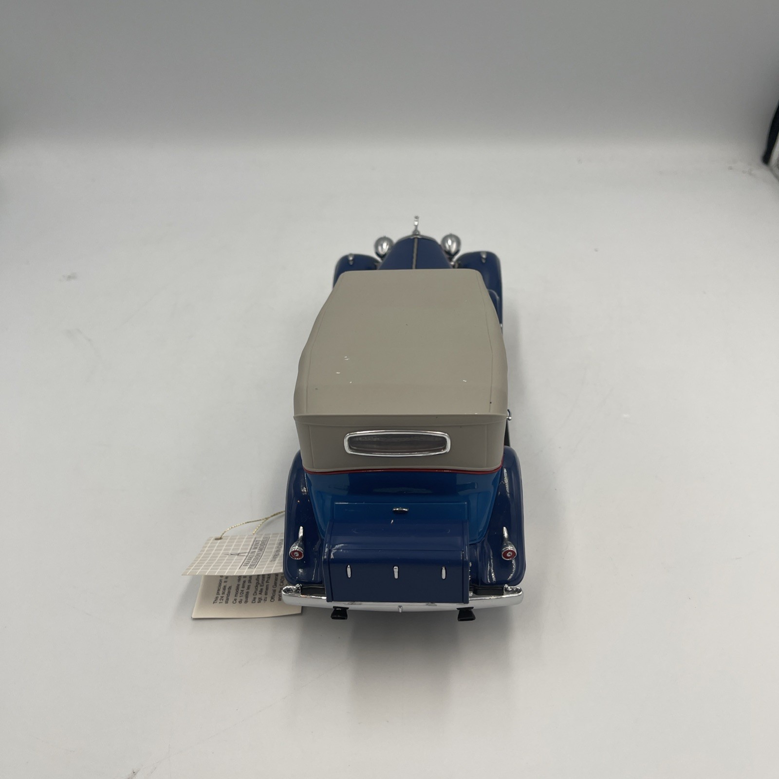 Franklin Mint 1932 V-16 Cadillac Sport Phaeton￼Die Cast With Paper Work