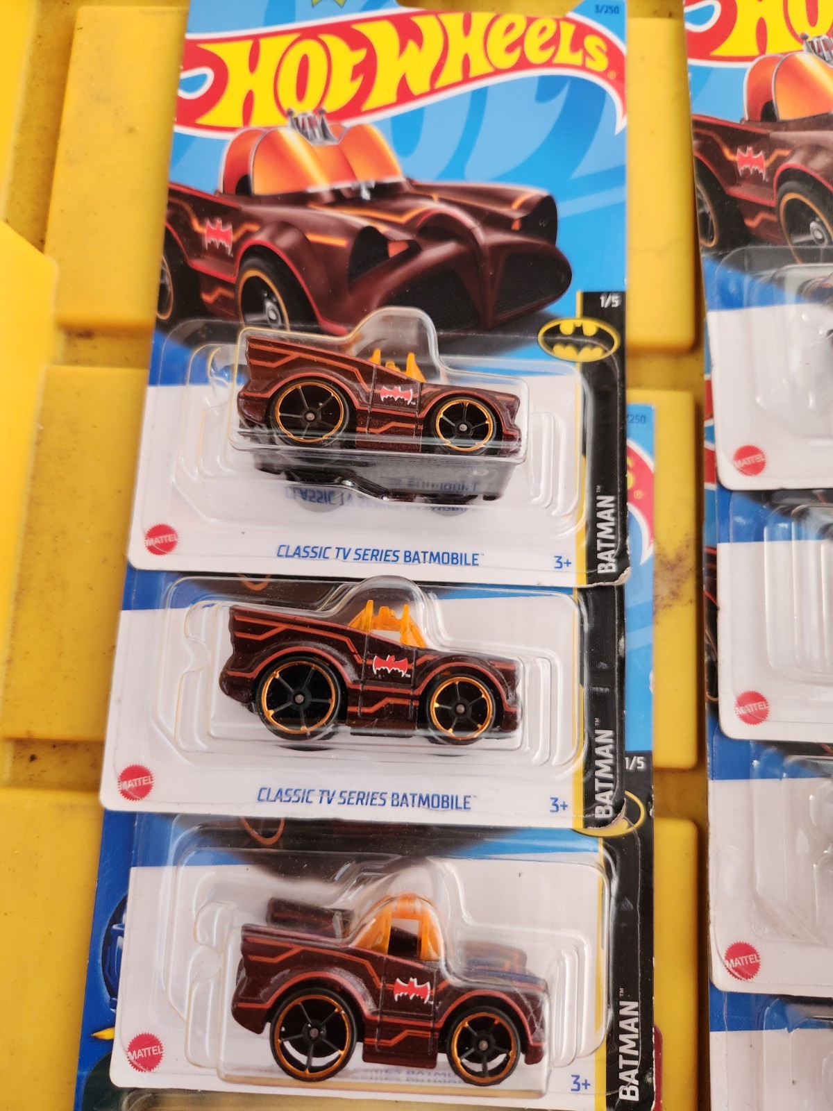 Hot Wheels Lot of 25 Diecast Cars Mixed Collection NOC