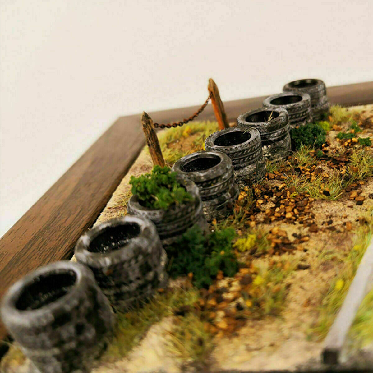 1/43 1/64 RC Car Rubber Tires DIY Car Model Diorama Display 80-100Pc With Rack